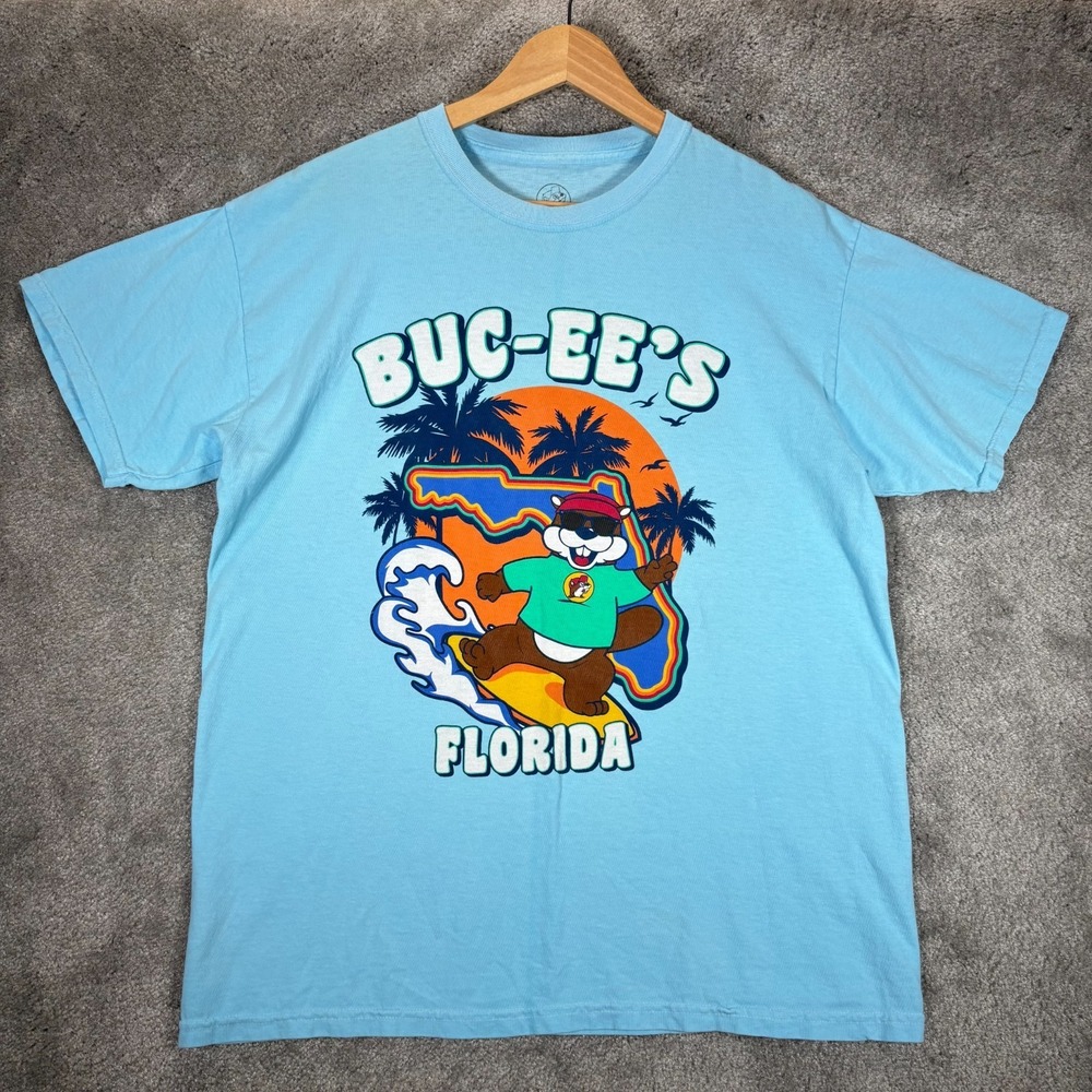 Buc-ees T Shirt Mens L Florida Light Blue Cotton Short Sleeve Graphic Beach